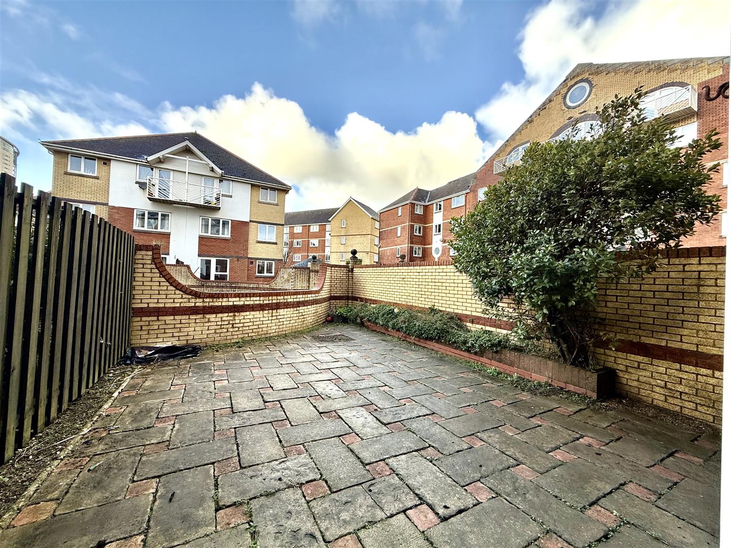 Patagonia Walk, Maritime Quarter, Swansea, SA1 1XY